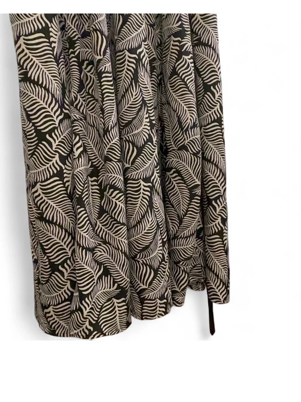 Lush Brown and Tan Fern Print Maxi Dress - Picture 3 of 7